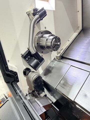 CNC torna - eğimli yatak makinesi HYUNDAI WIA SE2200MLMS