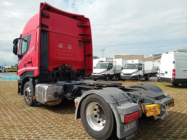 Standard tractor unit IVECO STRALIS AS440S46T/P
