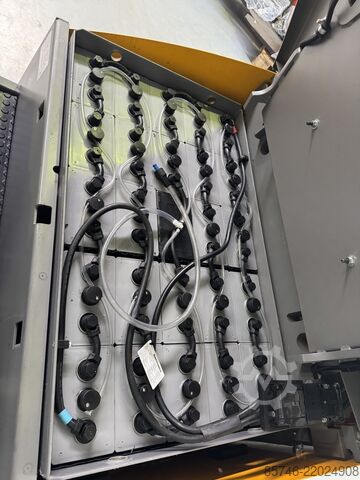 EFX 413 X + i = Ledningsvejledning !! Triplex FFL !! JUNGHEINRICH EFX 413 X + i = Wire Guidance !! Triplex FFL !!