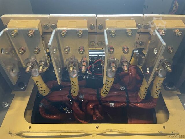DPX CJ634E - 1000 kVA Alternator - DPX-33915  DPX CJ634E - 1000 kVA Alternator - DPX-33915