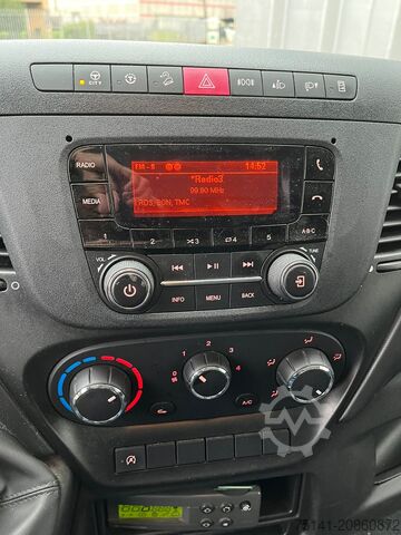 Hűtőfelépítményes furgon Iveco Daily 35 C 12