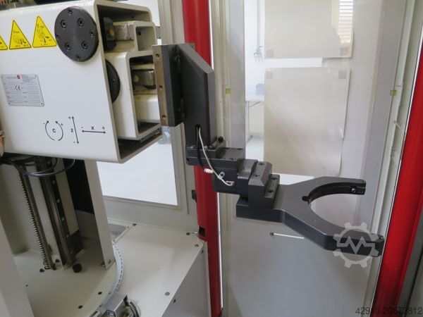 Universal machining center CHIRON FZ 15 KS