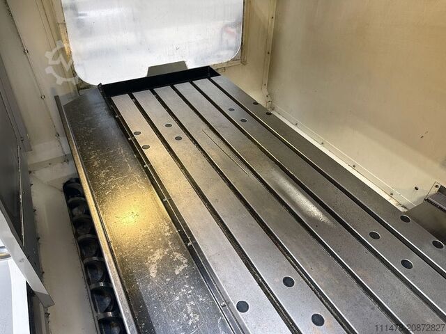 Vertical machining center Haas VF-3
