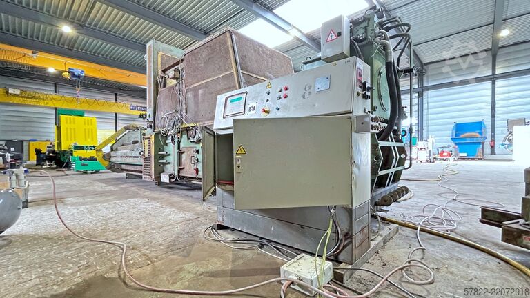 Pressa per balle 45 kW, forza di pressatura 60 t, con nastro trasportatore Bollegraaf HBC 60