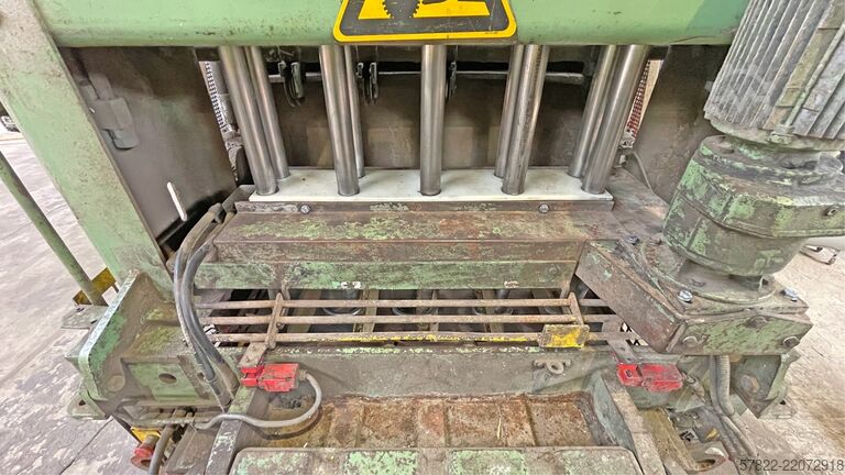 Pressa per balle 45 kW, forza di pressatura 60 t, con nastro trasportatore Bollegraaf HBC 60