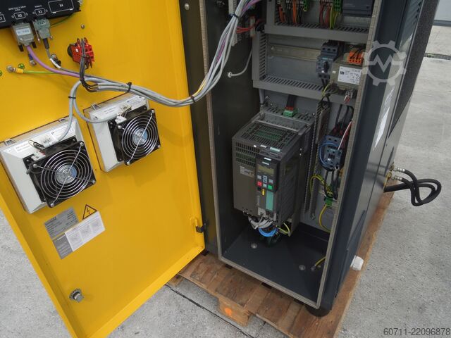 Csavarkompresszor Kaeser SK25 SFC