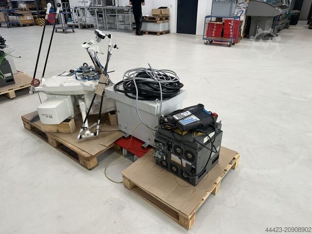 Robô Fanuc M-2iA/3SL