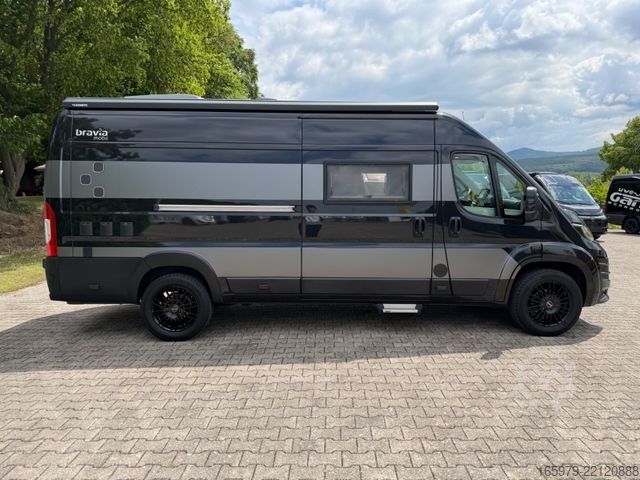 Karavan  BRAVIA