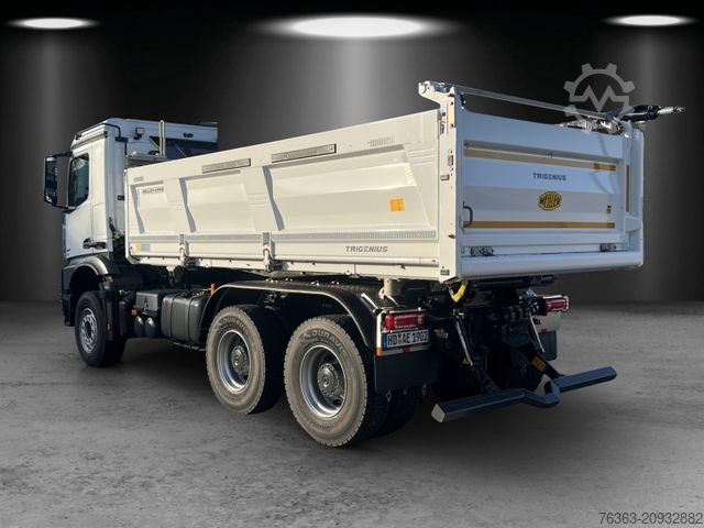 Camión volquete trilateral MERCEDES-BENZ Arocs 2651 K 6x4 Meiller Trigenius Bordmatik