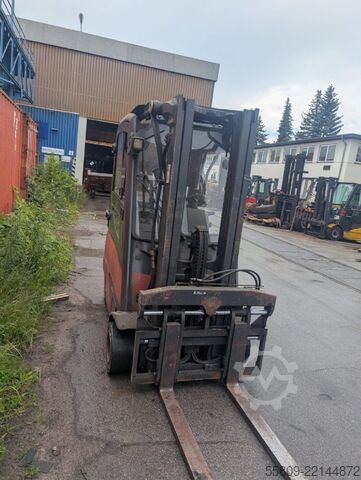 Elektromos négykerekű targonca Linde E 20 PH-02 // Triplex //  3. & 4. Ventil // 5000 S