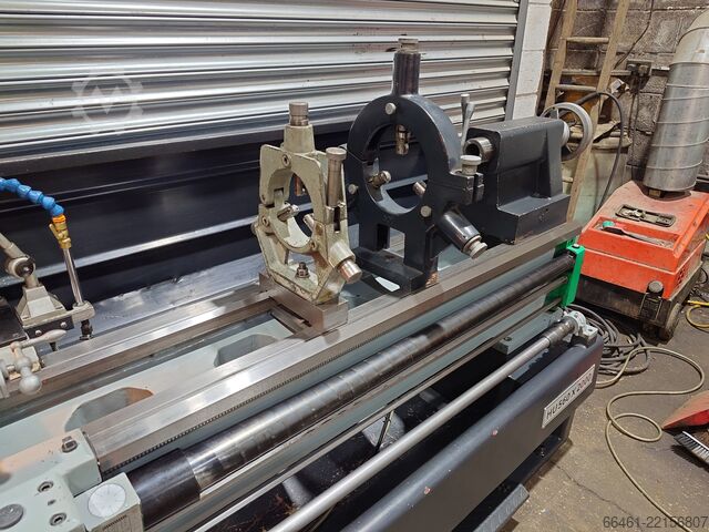 Soustužnický soustruh s mezerovým ložem Huvema Lathe 560 x 2000