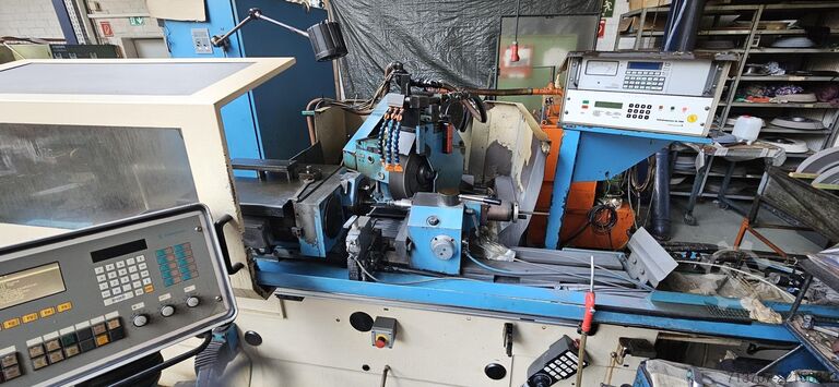 Rectificadora cilíndrica Karstens K29