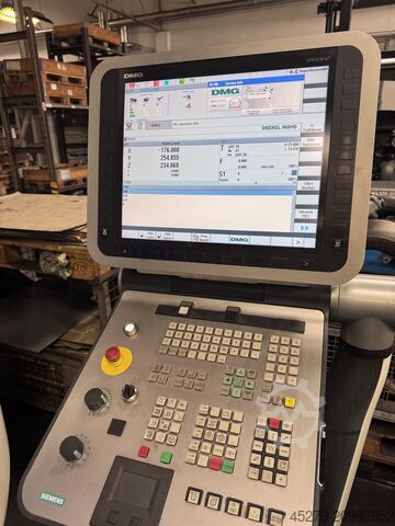 Universeel bewerkingscentrum DMG DMU 75 Monoblock