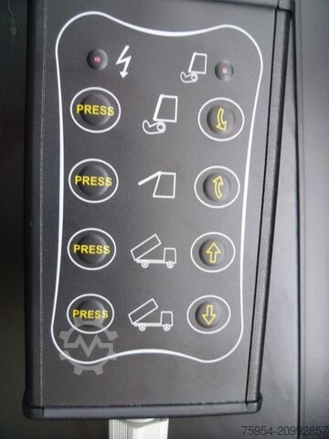 Veegmachine Mercedes-Benz Atego 1323 LKO 4x2 / Themis SH 7BD