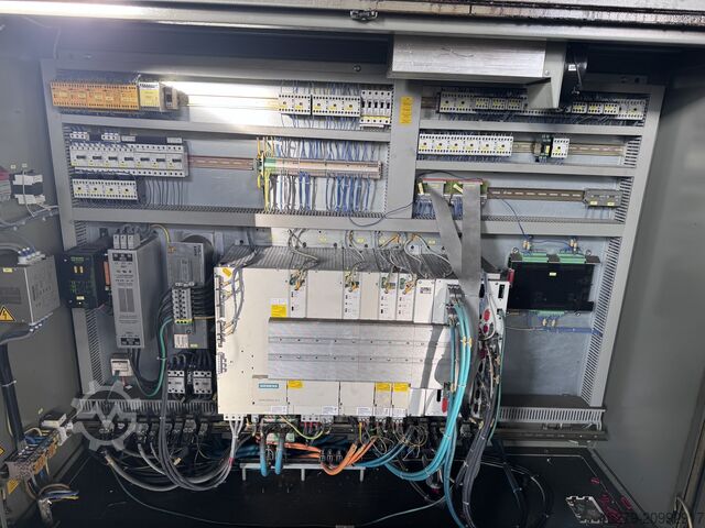 Univerzális megmunkálóközpont Deckel Maho DMU 50 eVo