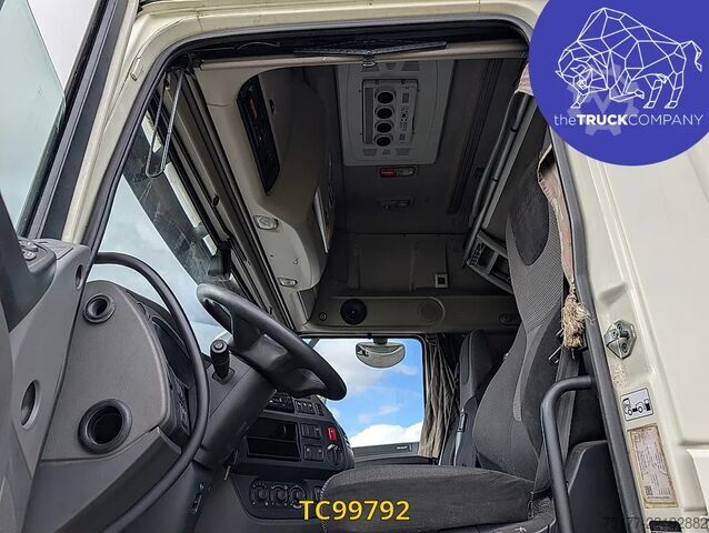 Șasiu cu cabină DAF XF 440