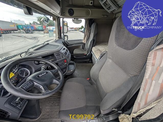 Șasiu cu cabină DAF XF 440
