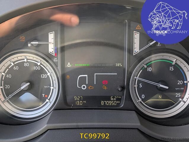 Șasiu cu cabină DAF XF 440