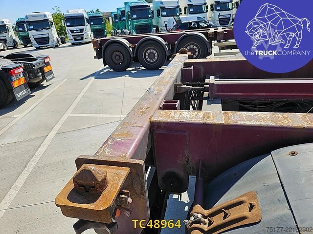 Transporte de contentores Renders 