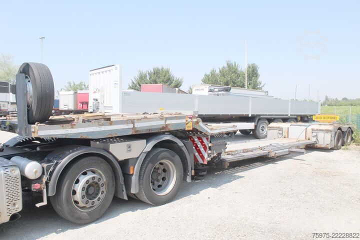 Låglast-semitrailer för transport av byggmaskiner Recker semirimorchio culla vasca allungabile
