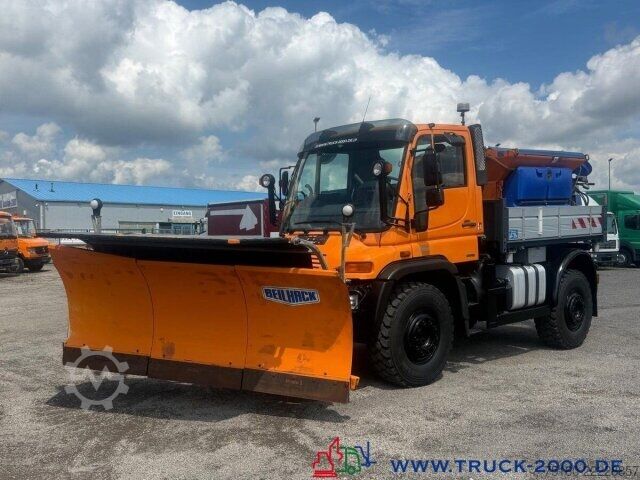 Sklápěcí vůz Unimog U500 238PS Winterdienst +Streuer+Schild +1453 BS