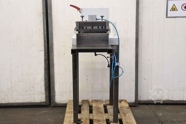 Γραμμή κοπής σε μήκος unbekannt Bandanlage