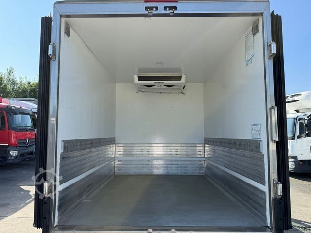 Chladírenská dodávka VOLKSWAGEN CRAFTER 35 2,0 TDI Kühlkoffer 2,60 m*THERMOKING