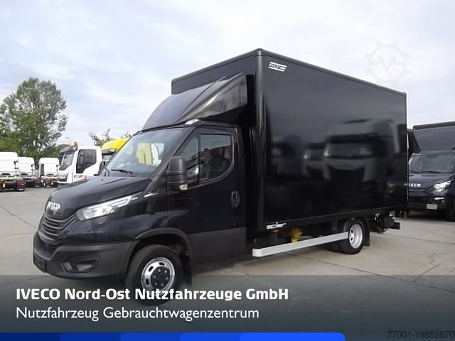 Transporter mit Koffer IVECO 50C18HA8/P