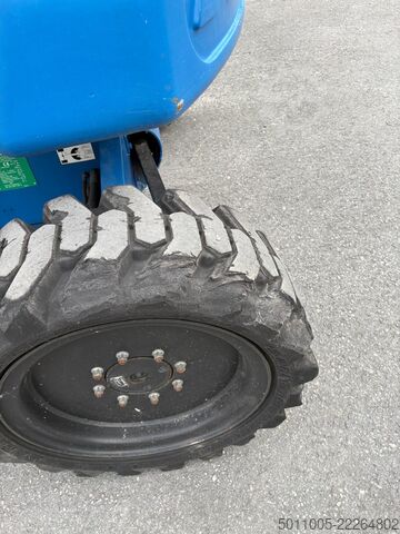 Mobilní pracovní plošina Niftylift HR21 4x4