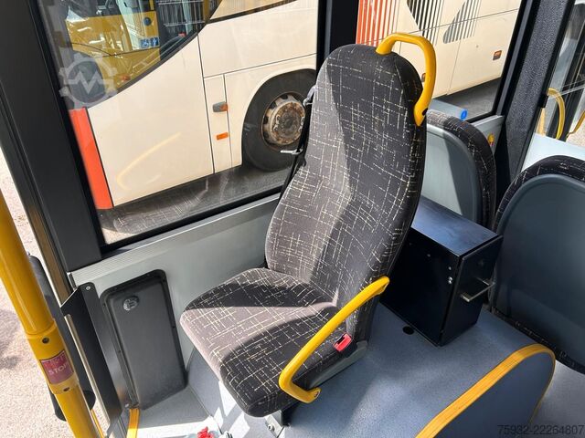 Stadsbus SOLARIS Urbino 8.9  LE MIDI KLIMA  2,4 m GURTE  NEULACK