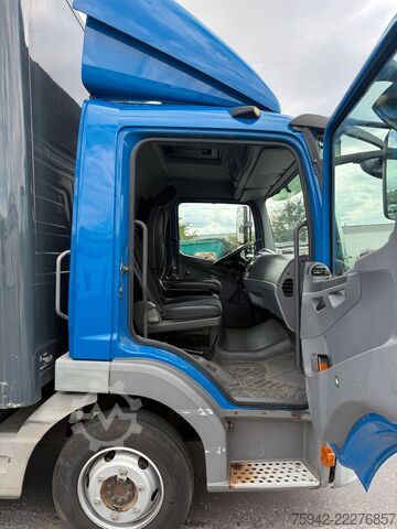 Transporter mit Koffer MERCEDES-BENZ Atego 818 KOFFER LBW KLIMA BLATT/LUFT
