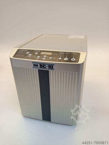 Visitekaartsnijder Uchida BC 10