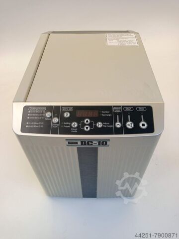 Visitekaartsnijder Uchida BC 10