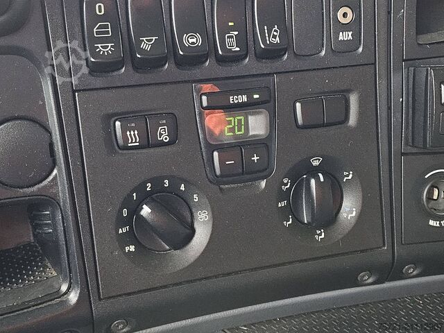 Refrigerated/frozen transport SCANIA P280 6X2*4 TAILLIFT