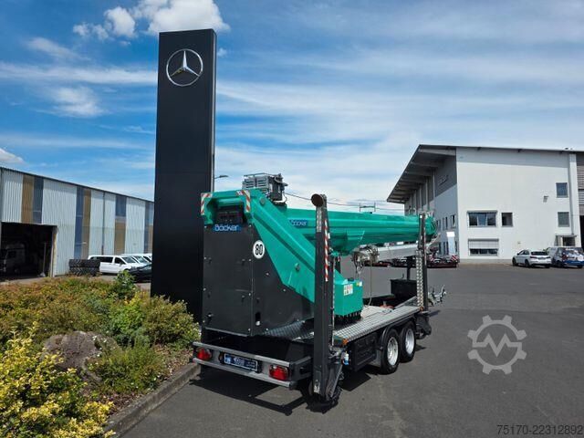 Böcker AHK 36/2400 / solo 905 horas de uso / 2016 Böcker AHK 36/2400 / nur 905 h / 2016
