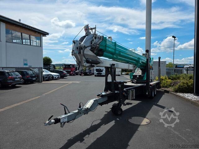 Böcker AHK 36/2400 / solo 905 horas de uso / 2016 Böcker AHK 36/2400 / nur 905 h / 2016