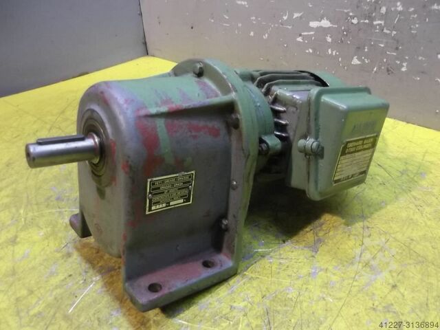 Tandwielmotor 0,075 kW 21,5 tpm Bauer DK5607/143L
