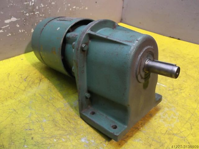 Tandwielmotor 0,37 kW 41,5 tpm BAUER D0040/101
