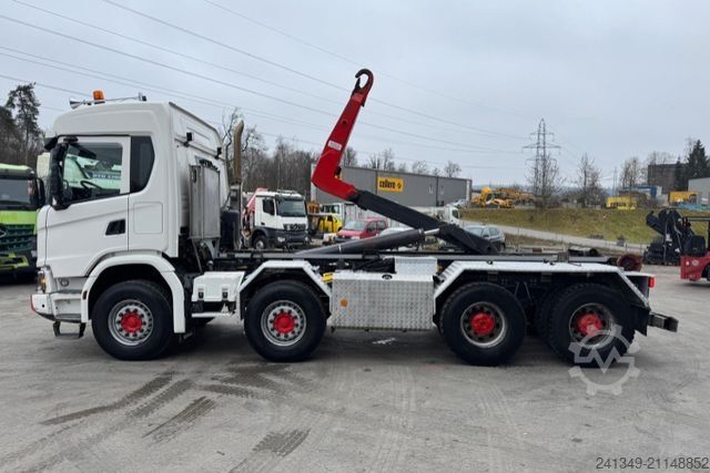 Haakarm vrachtwagen SCANIA G450 8x4 Trösch 26T