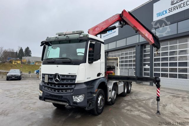 Autolaadkraan MERCEDES-BENZ Arocs 3248 8x4 Fassi 235-4 SWS & Thermokipper