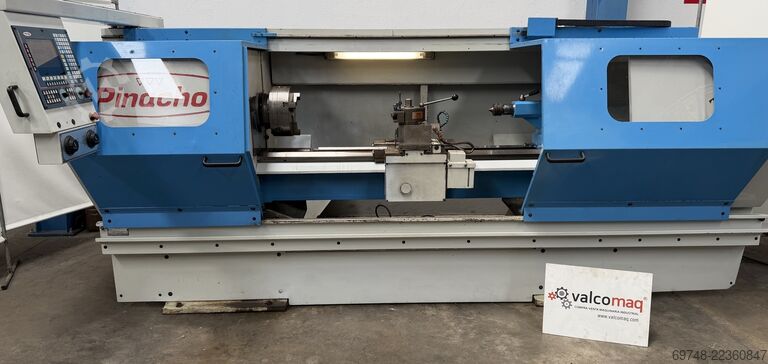 Tour CNC Pinacho Taurus 260 x 1600mm e.p