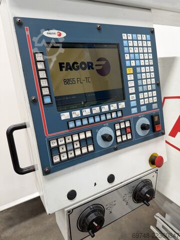 Tour CNC Pinacho Taurus 260 x 1600mm e.p