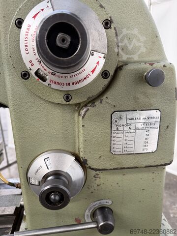 Brotschmaskin CINCINNATI Mortajadora J 127