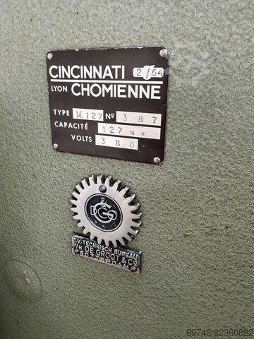 Brotschmaskin CINCINNATI Mortajadora J 127
