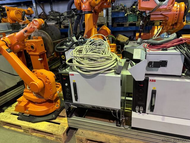  ABB Robotics IRB 1600-8/1.45 IRC5 M2004