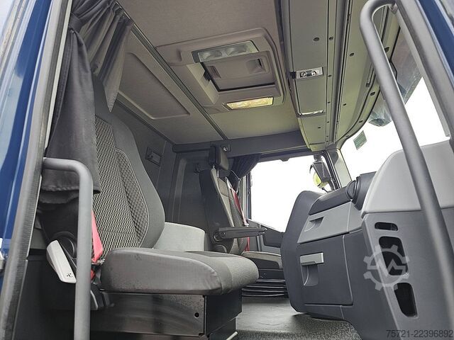 Standaard trekker RENAULT C 440 T 440 LOW ROOF