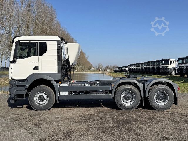 Standard-SZM MAN TGS 33.440 Tractor Head (31 units)