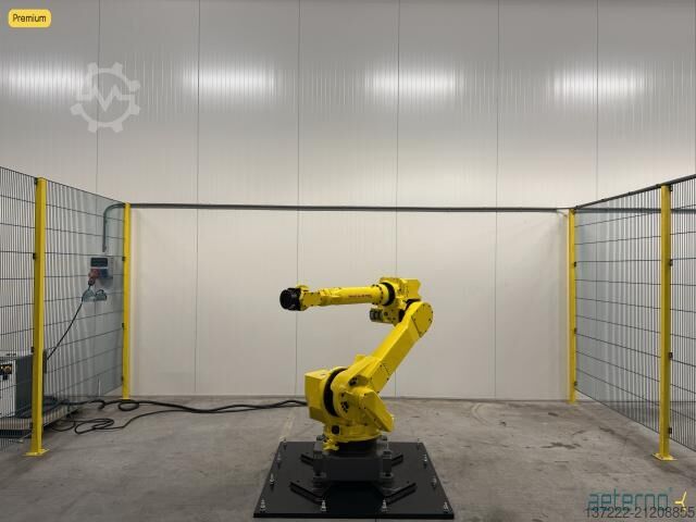 Refurbished Robot with 1 year warranty FANUC M-710iC/70