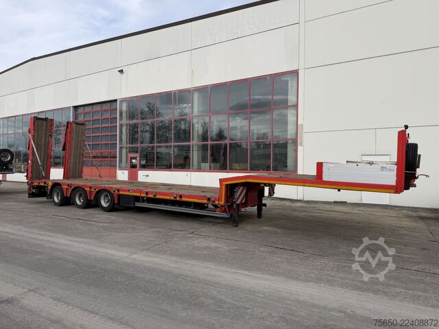 Reboque de plataforma rebaixada Kässbohrer LB3E  3 Achs Satteltieflader, komplett überfahrbar