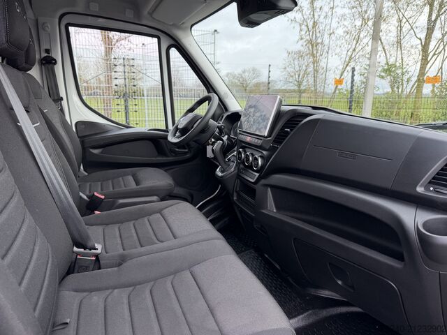 Panel van Iveco Daily 35S18V A8 Adaptive Cruise control – Autom...